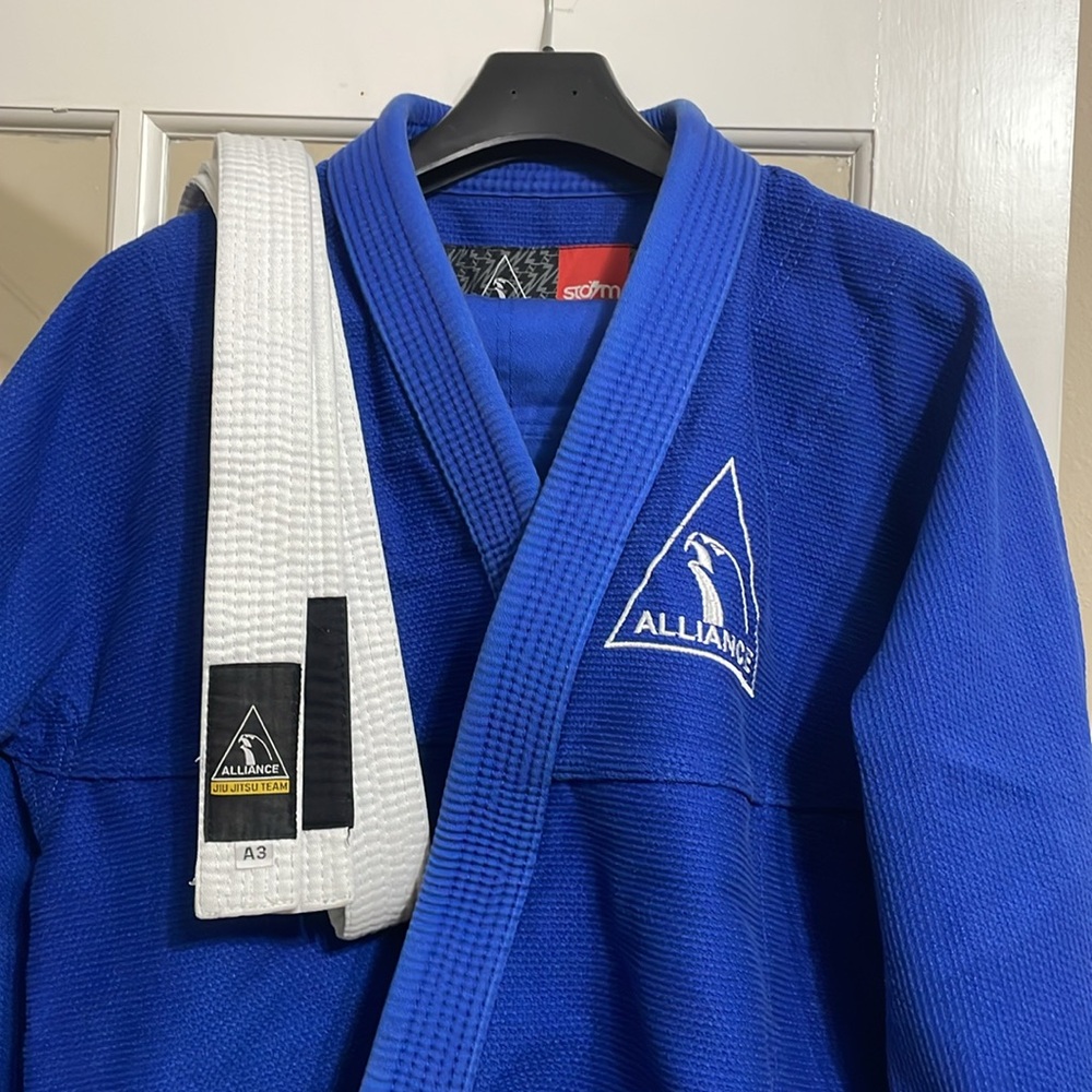 Alliance Storm Jiu Jitsu Gi A3